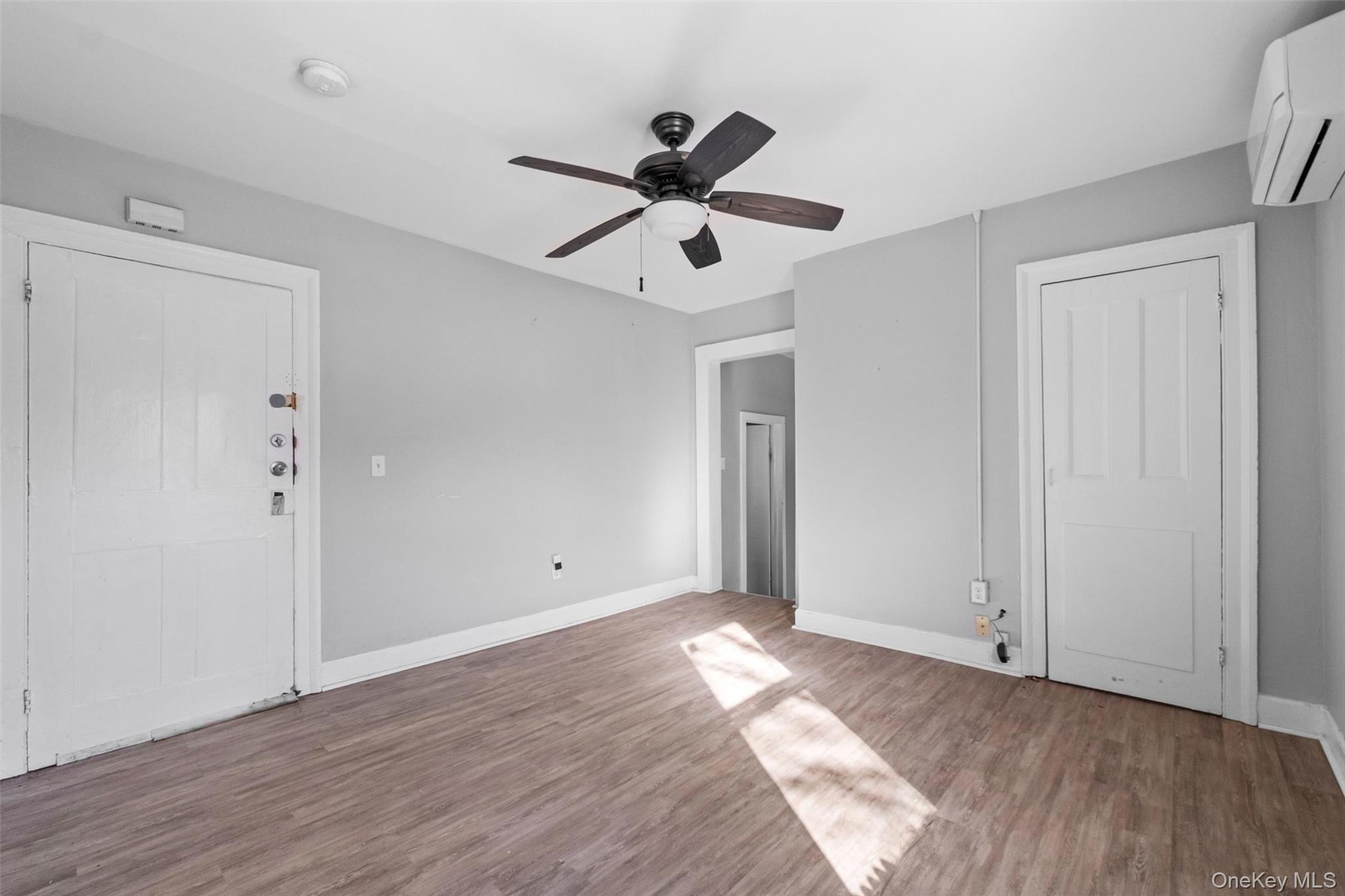 #5 photo, 19 Barclay Street, Poughkeepsie , NY 12601