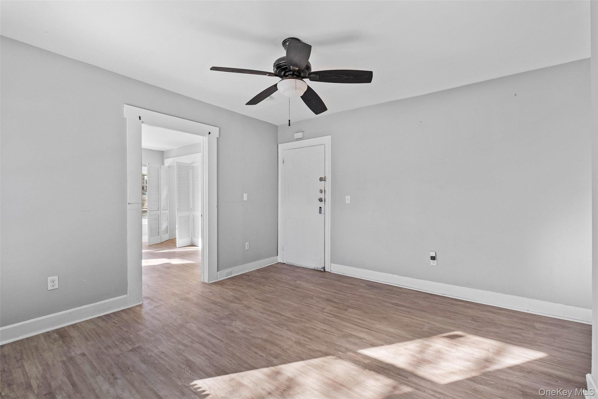 #6 photo, 19 Barclay Street, Poughkeepsie , NY 12601