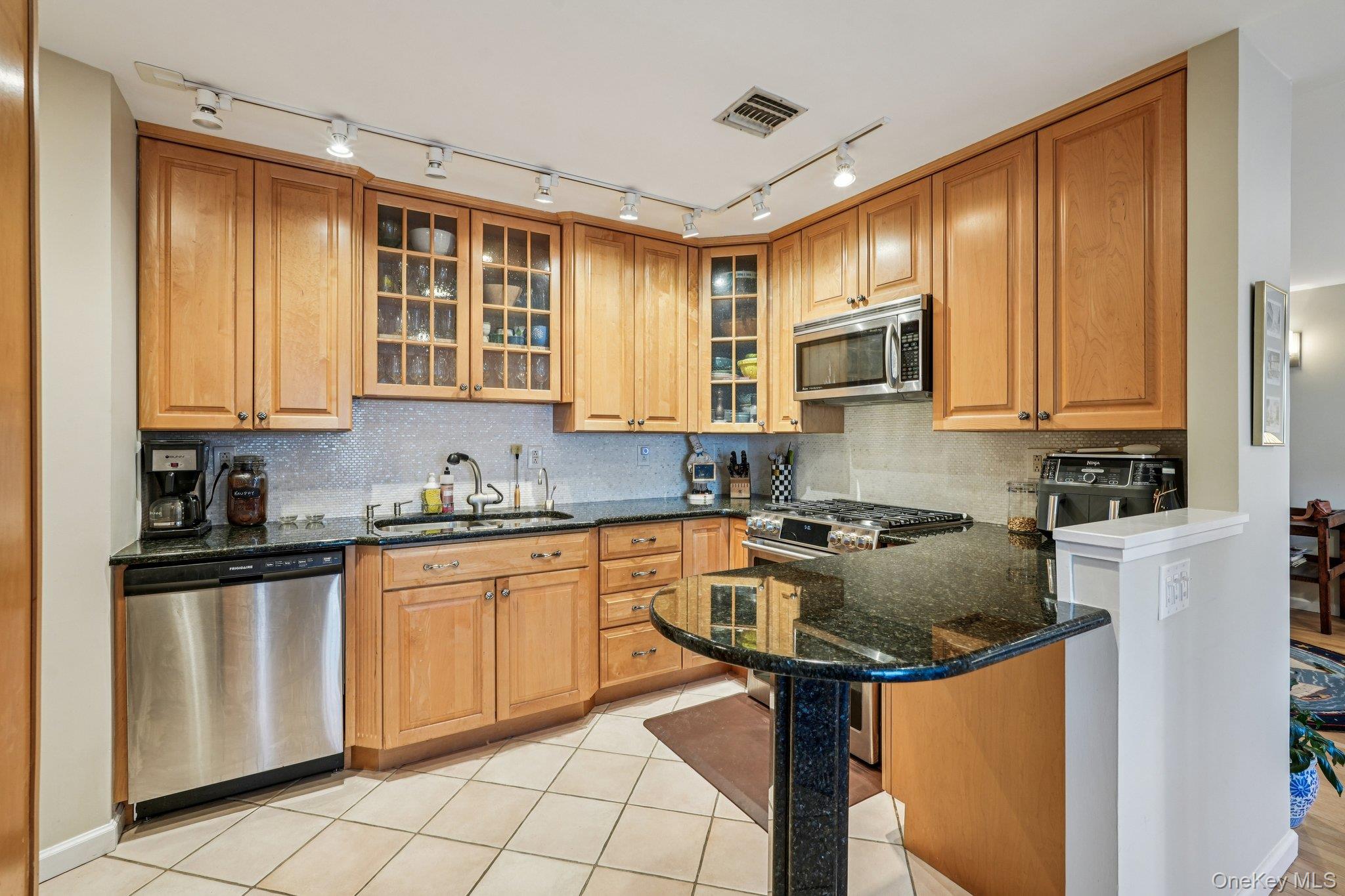 #12 photo, 2 Burd Street, 뉴욕주 Nyack , NY 10960