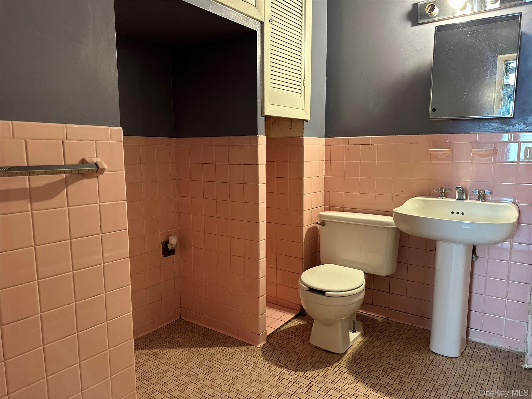 #7 photo, 164 Highland Street, Port Chester , NY 10573