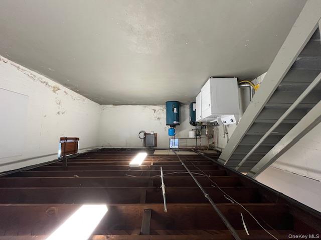 #13 photo, 5 Shadyside Avenue, Port Washington , NY 11050