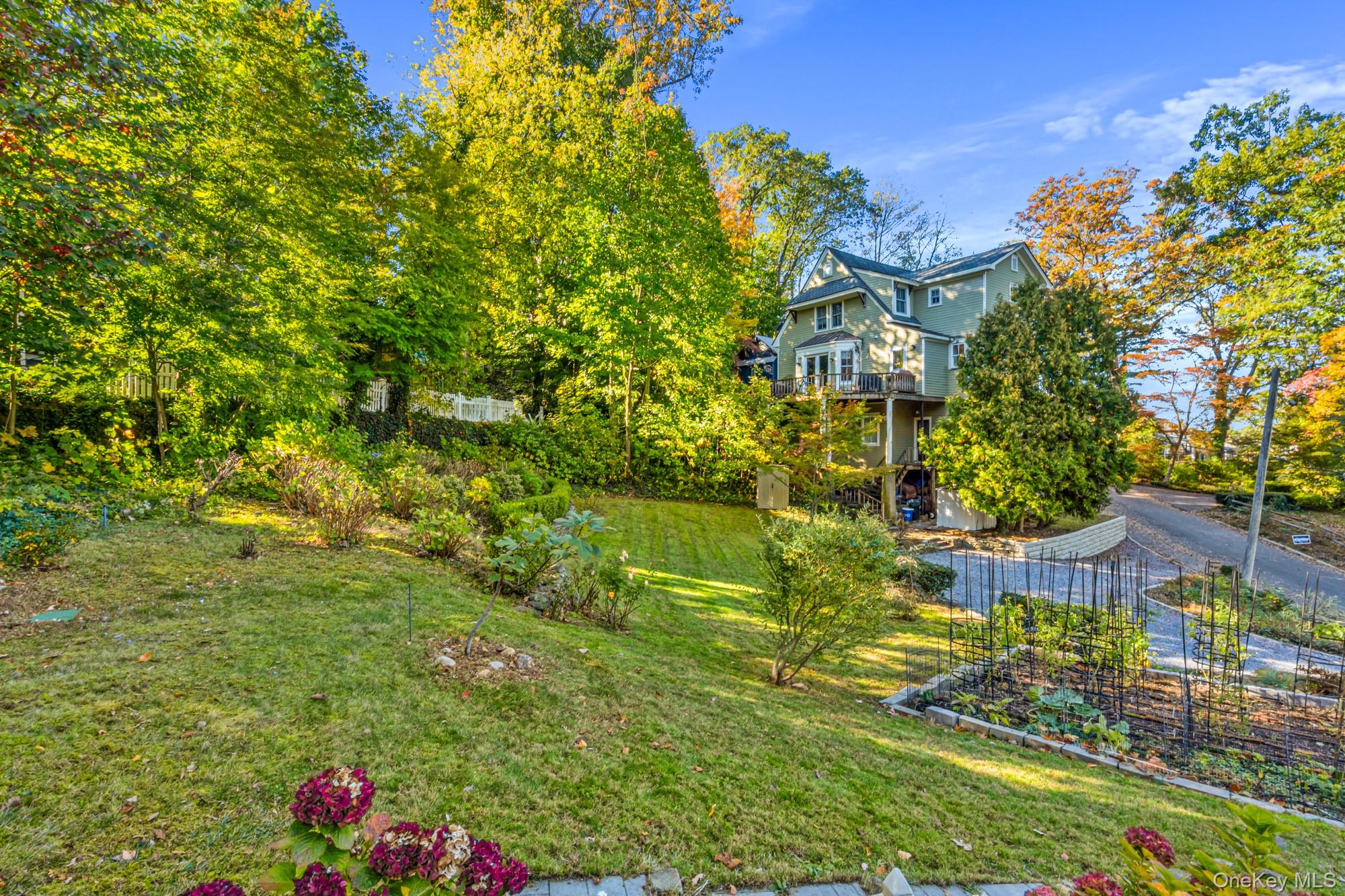 #3 photo, 40 Park Way, 长岛 Sea Cliff , NY 11579