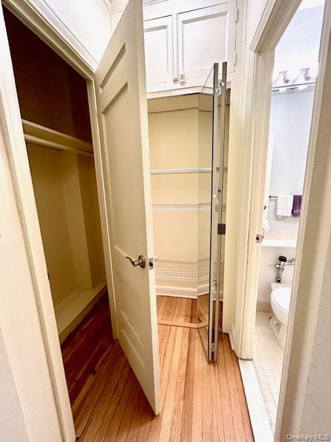 #8 photo, 3421 78th Street, Jackson Heights , NY 11372