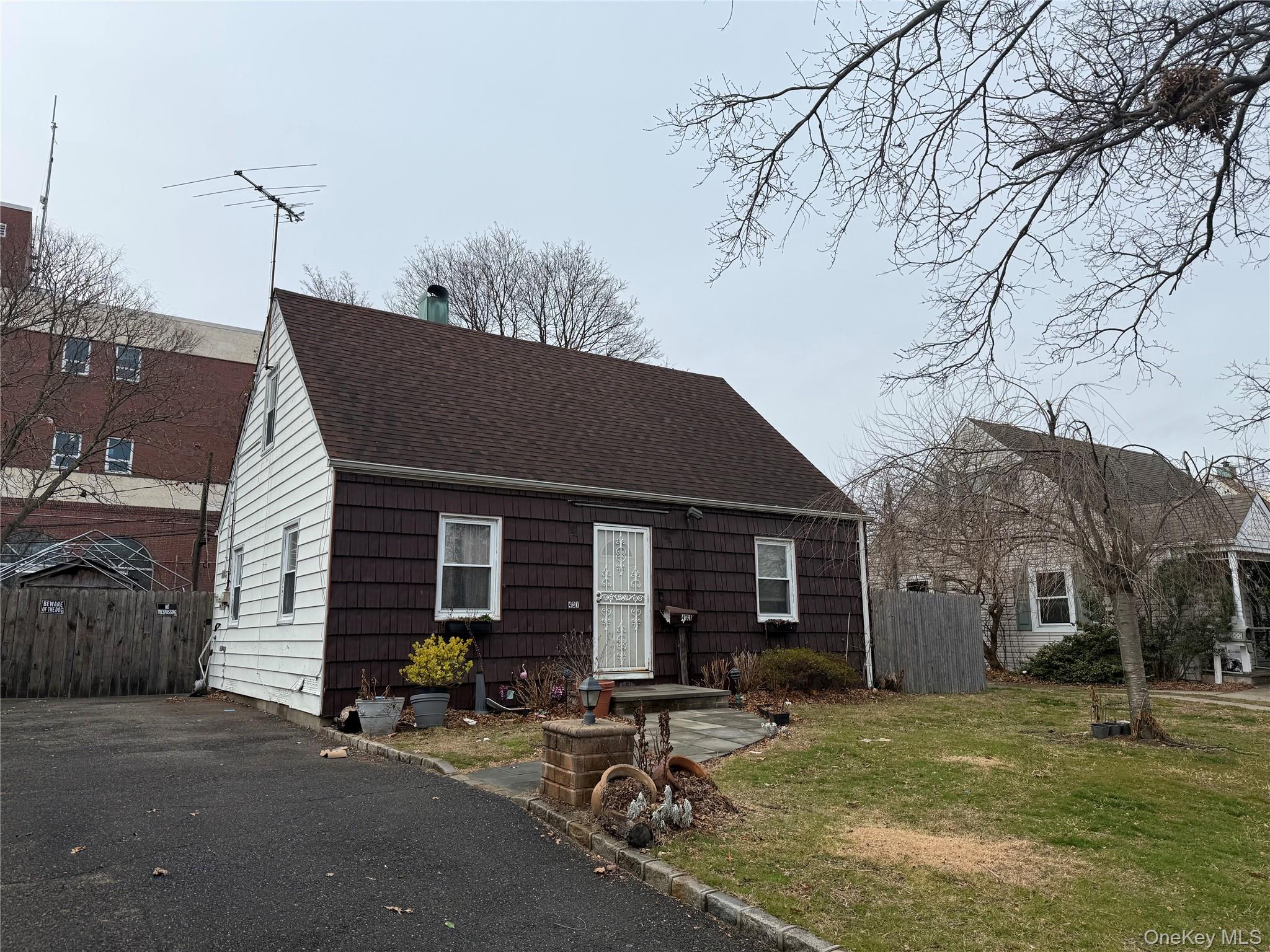 #1 photo, 431 Franklin Avenue, Hewlett , NY 11557