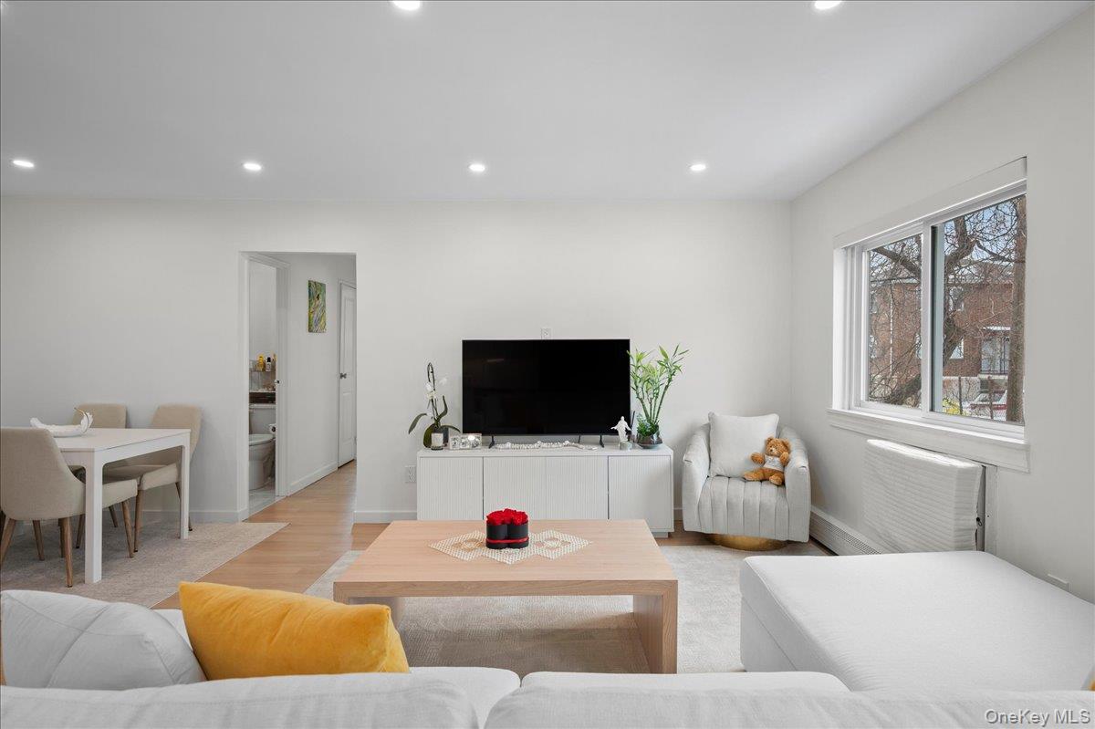 #2 photo, 900 Midland Avenue, Yonkers , NY 10704