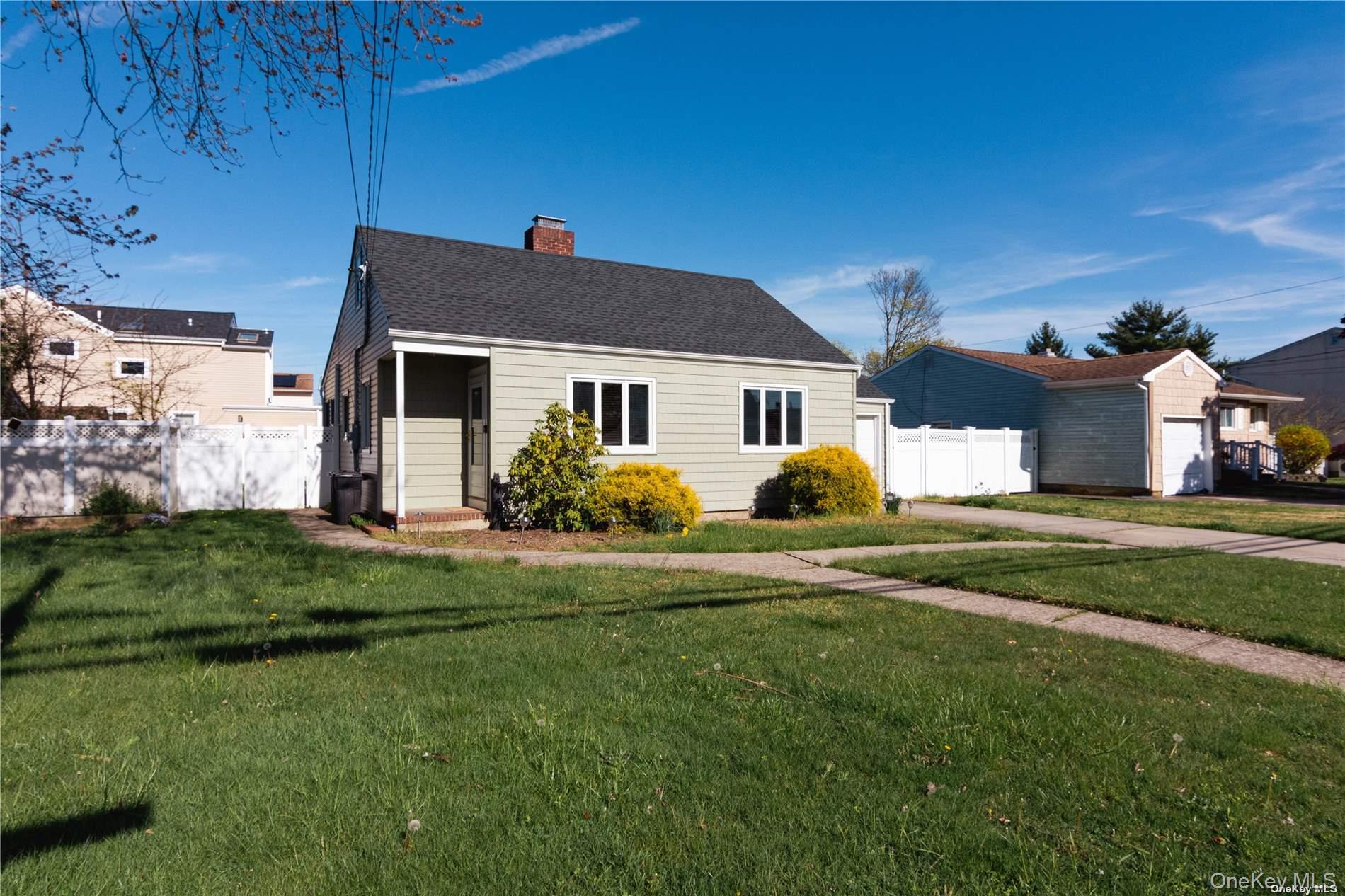 #1 photo, 22 Carman Boulevard, Massapequa , NY 11758