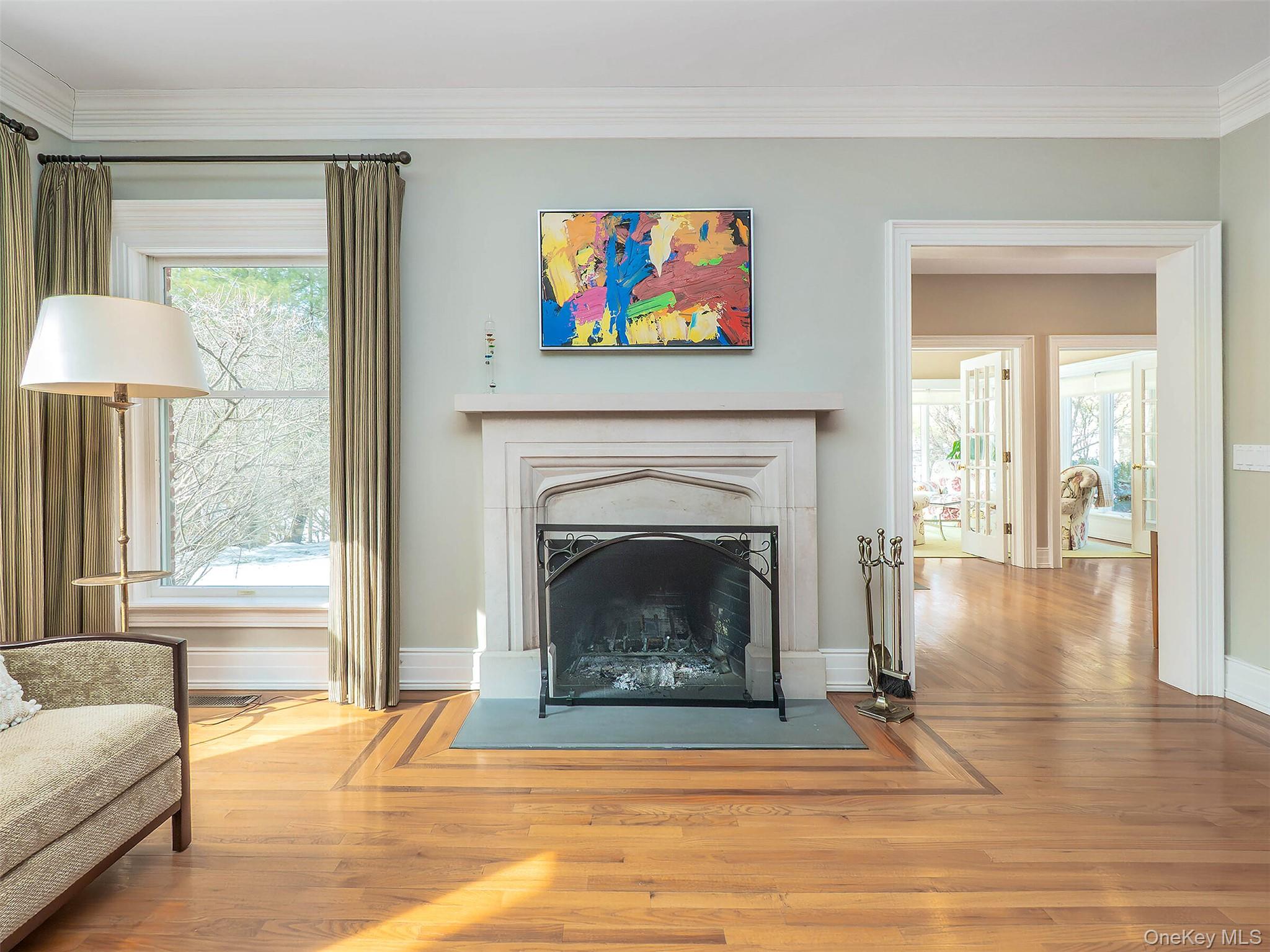 #7 photo, 18 Harriman Drive, מחוז נסאו Port Washington , NY 11050