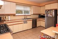 #5 photo, 24 Whaley Street, Freeport , NY 11520