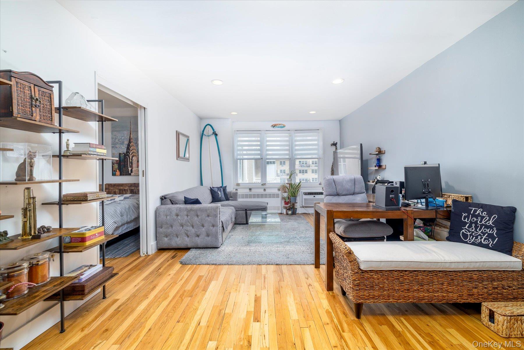 #3 photo, 522 Shore Road, Long Beach , NY 11561