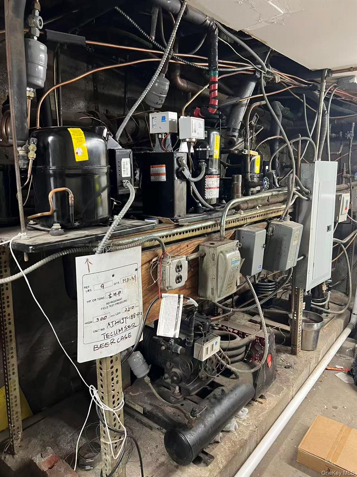 #5 photo, 13691 Roosevelt Avenue, Flushing , NY 11354