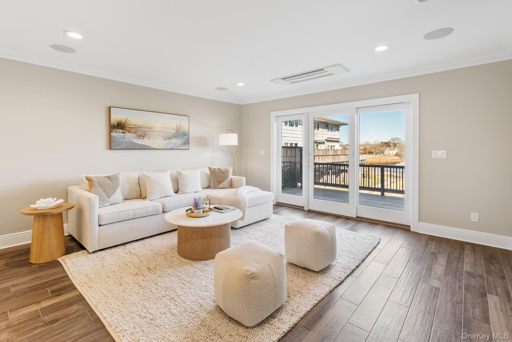 #10 photo, 3047 Mitchell Road, সাফোক কাউন্টি Westhampton , NY 11978