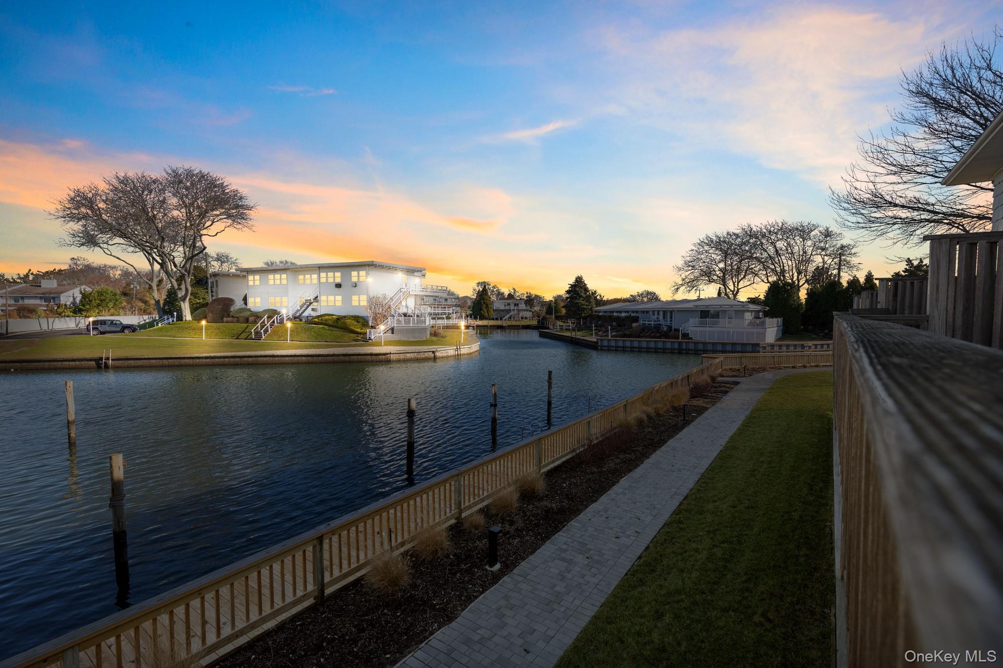 #11 photo, 3047 Mitchell Road, সাফোক কাউন্টি Westhampton , NY 11978