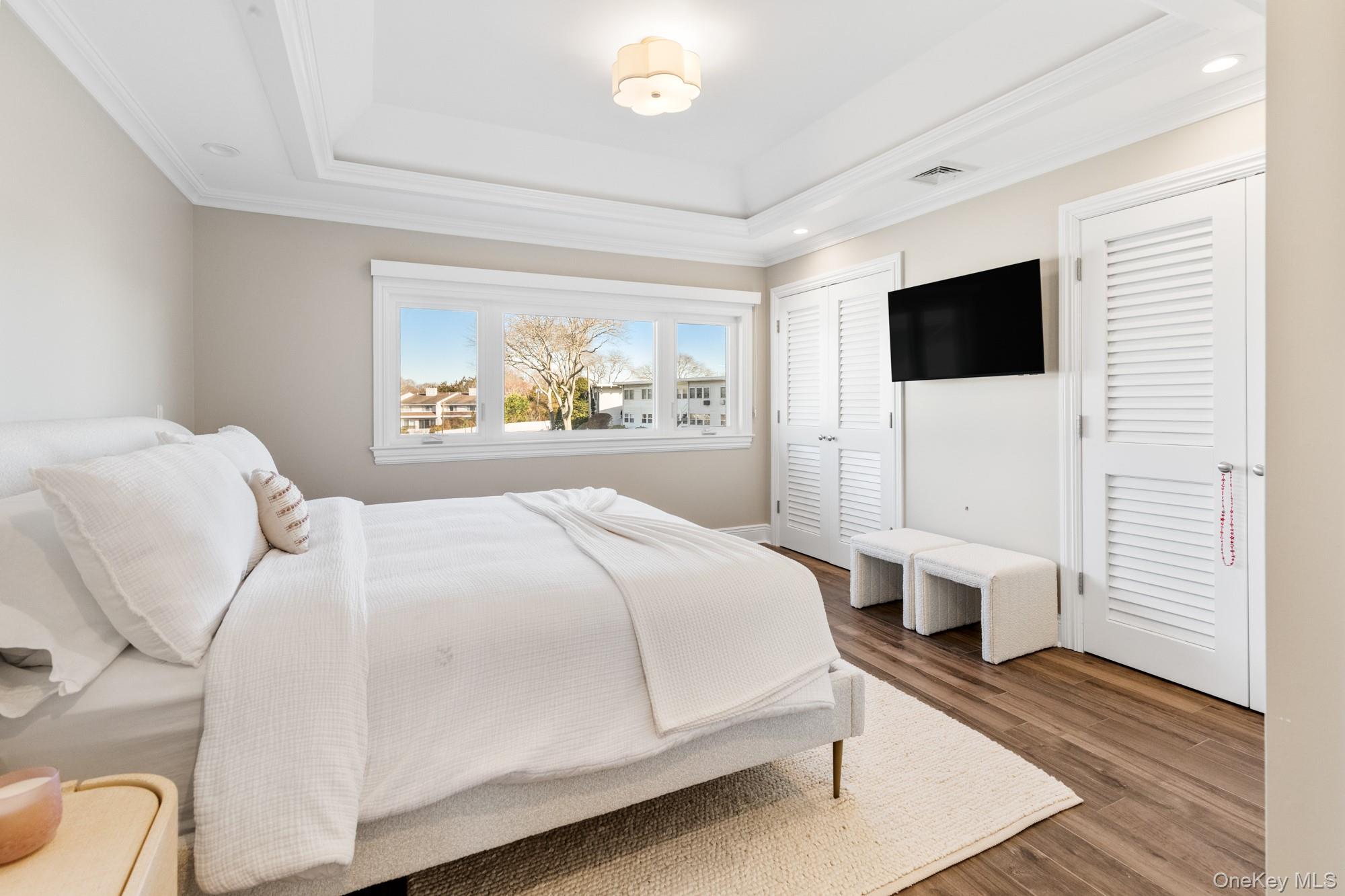 #12 photo, 3047 Mitchell Road, সাফোক কাউন্টি Westhampton , NY 11978