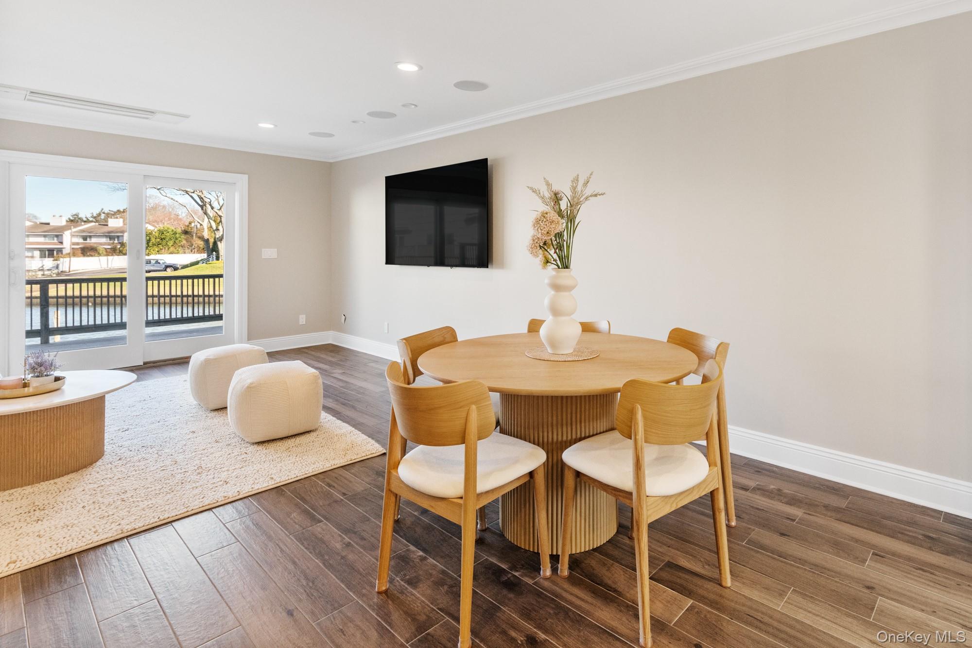 #7 photo, 3047 Mitchell Road, সাফোক কাউন্টি Westhampton , NY 11978