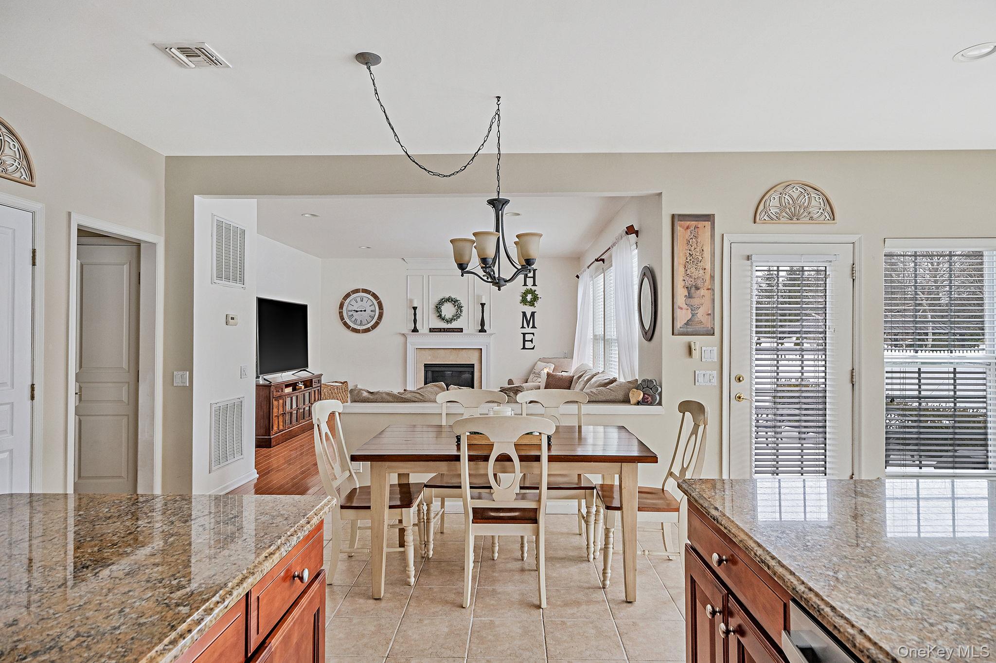 #10 photo, 27 Avolet Court, Mount Sinai , NY 11766