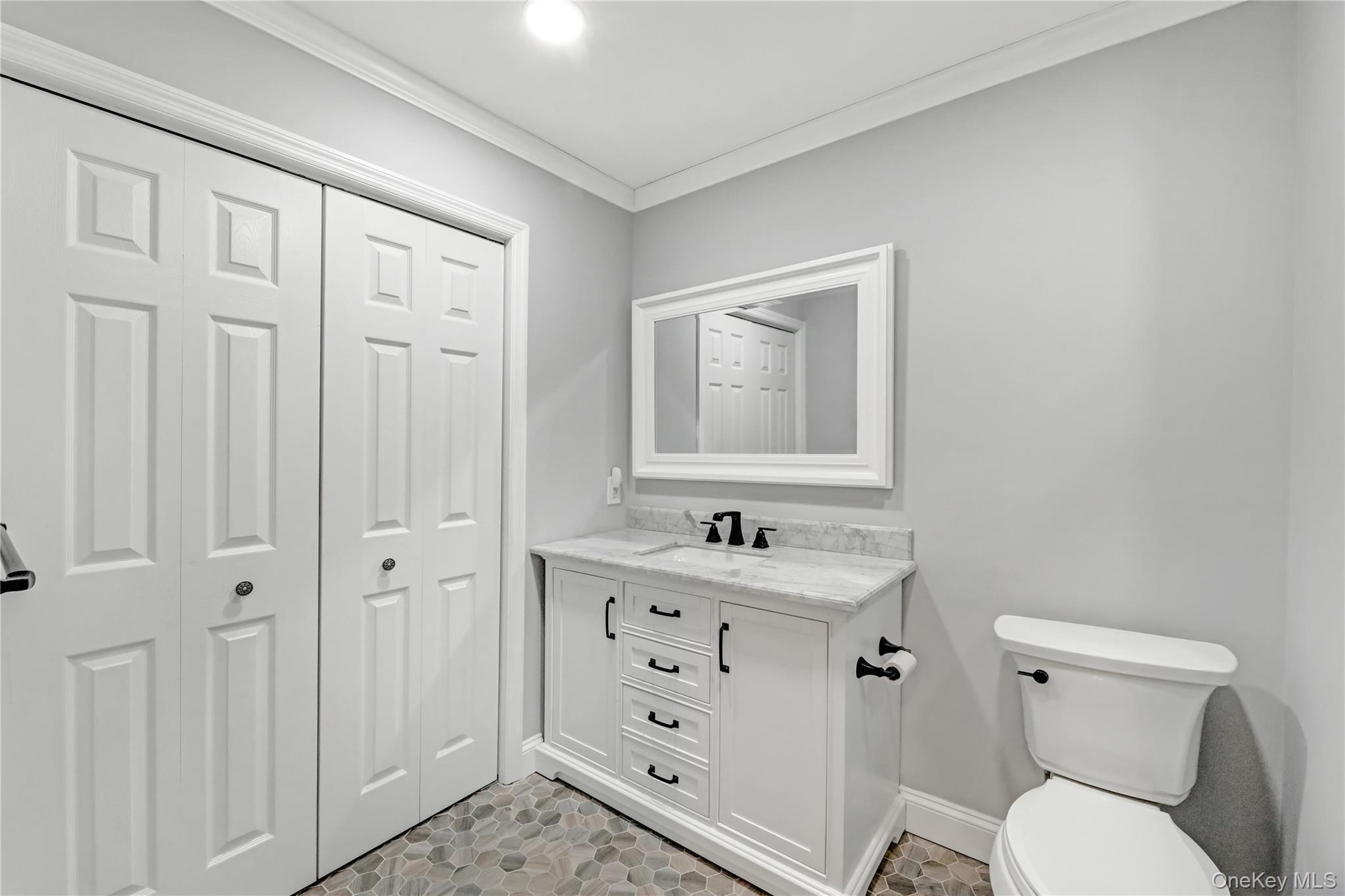 #16 photo, 70 Strawberry Commons, Riverhead , NY 11901