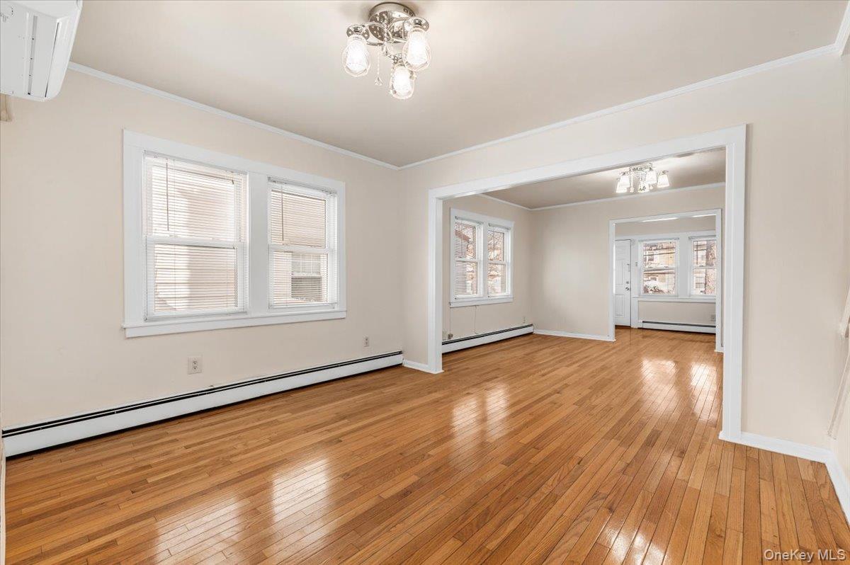 #10 photo, 4316 249th Street, কুইন্‌স Little Neck , NY 11363