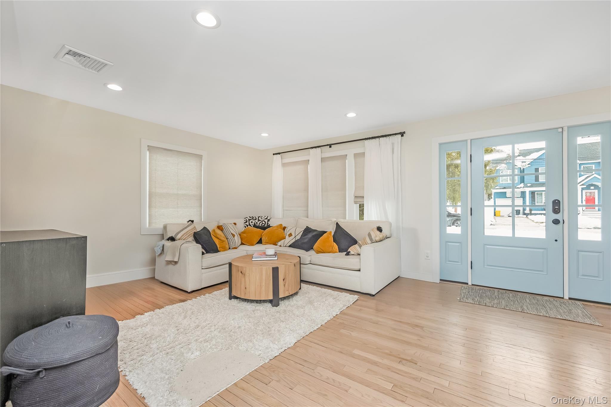 #4 photo, 48 McKinley Street, Massapequa Park , NY 11762