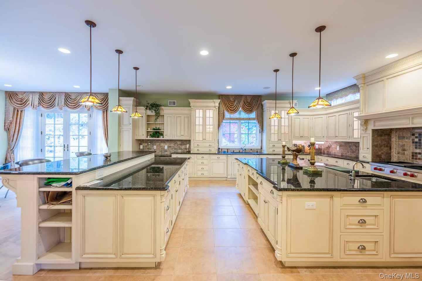 #18 photo, 5 Westgate Road, Muttontown , NY 11791