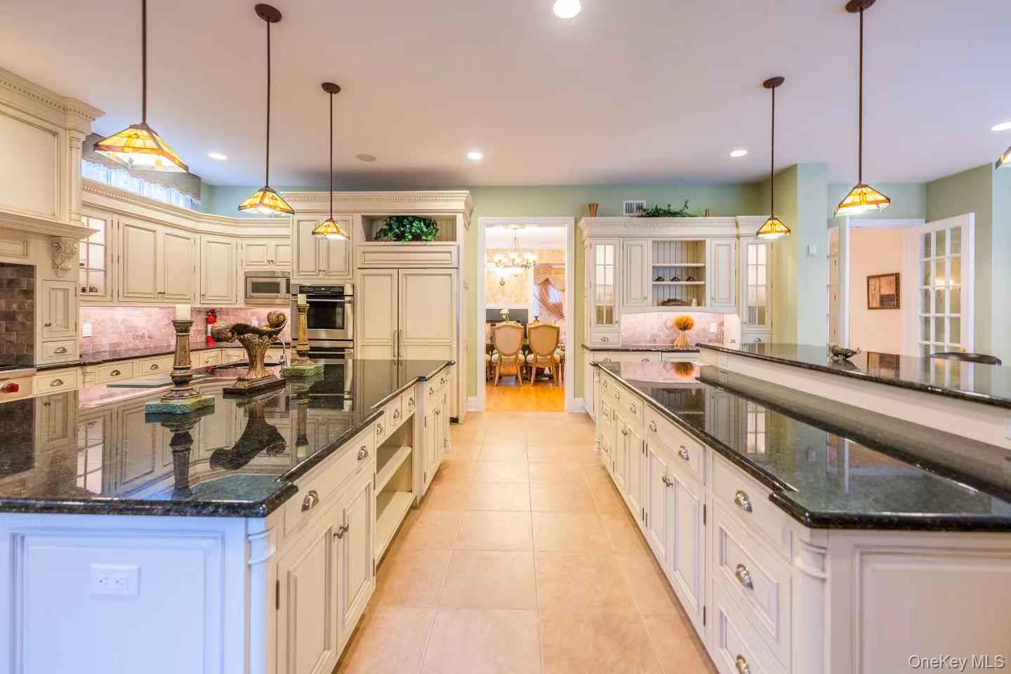 #20 photo, 5 Westgate Road, Muttontown , NY 11791