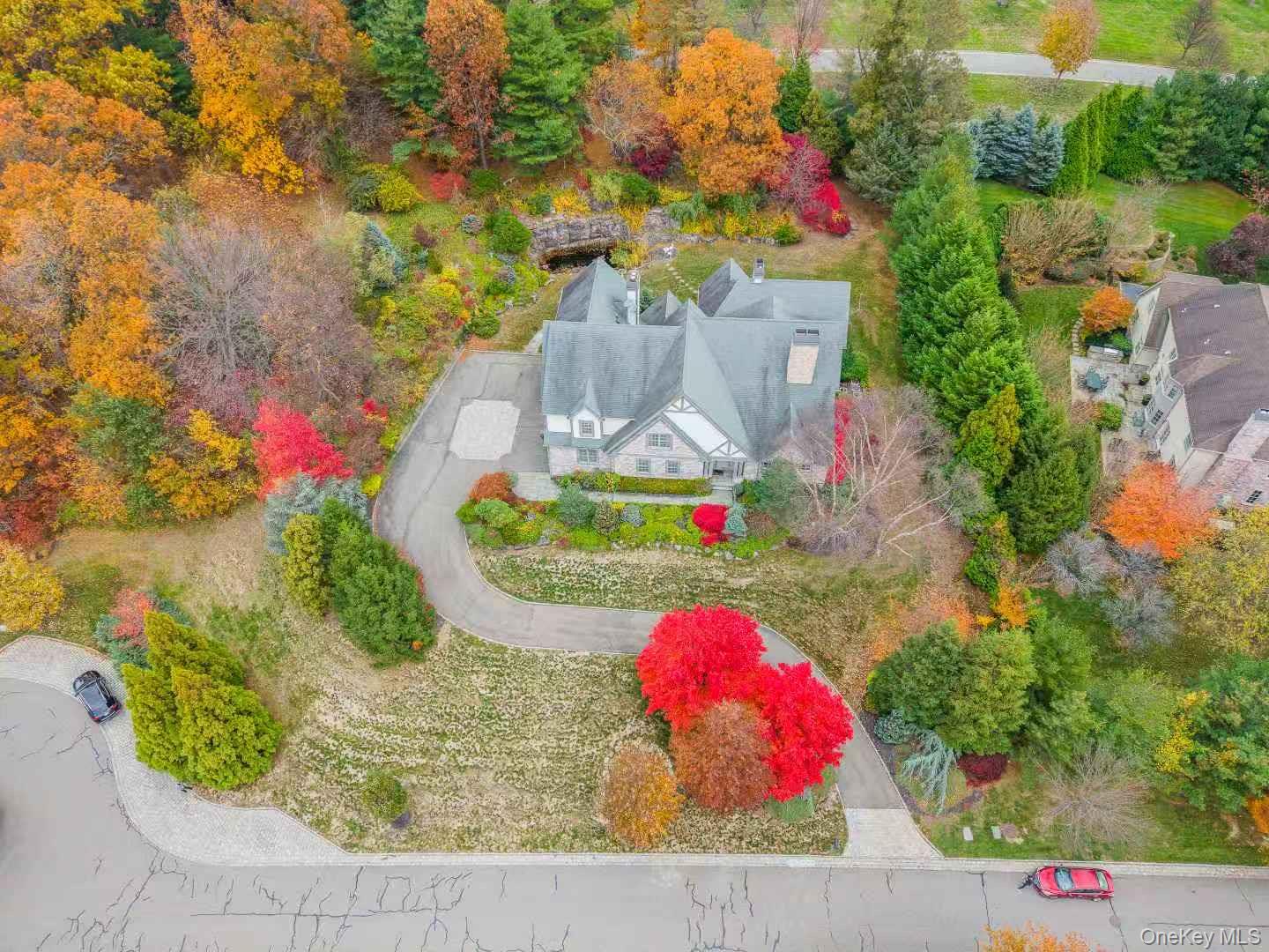 #4 photo, 5 Westgate Road, Muttontown , NY 11791