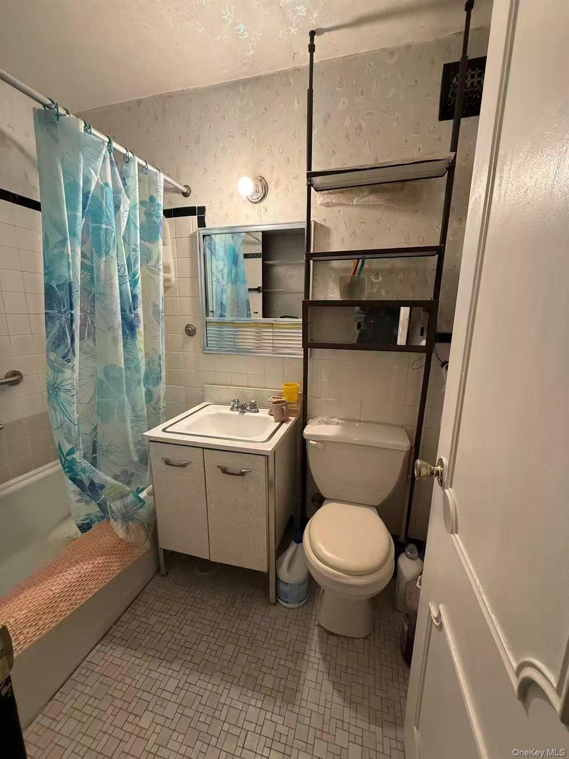 #6 photo, 9230 56 Avenue, クイーンズ区 Elmhurst , NY 11373