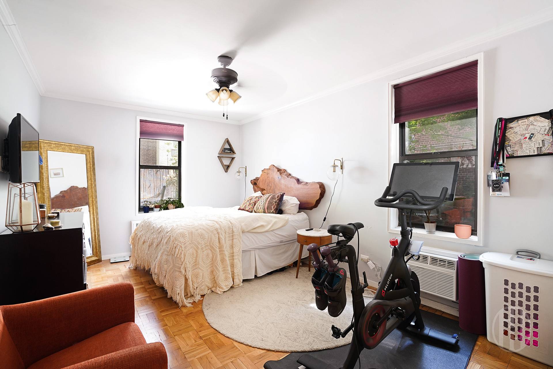 #7 photo, 211 E 18th Street, Gramercy Park , NY 10003