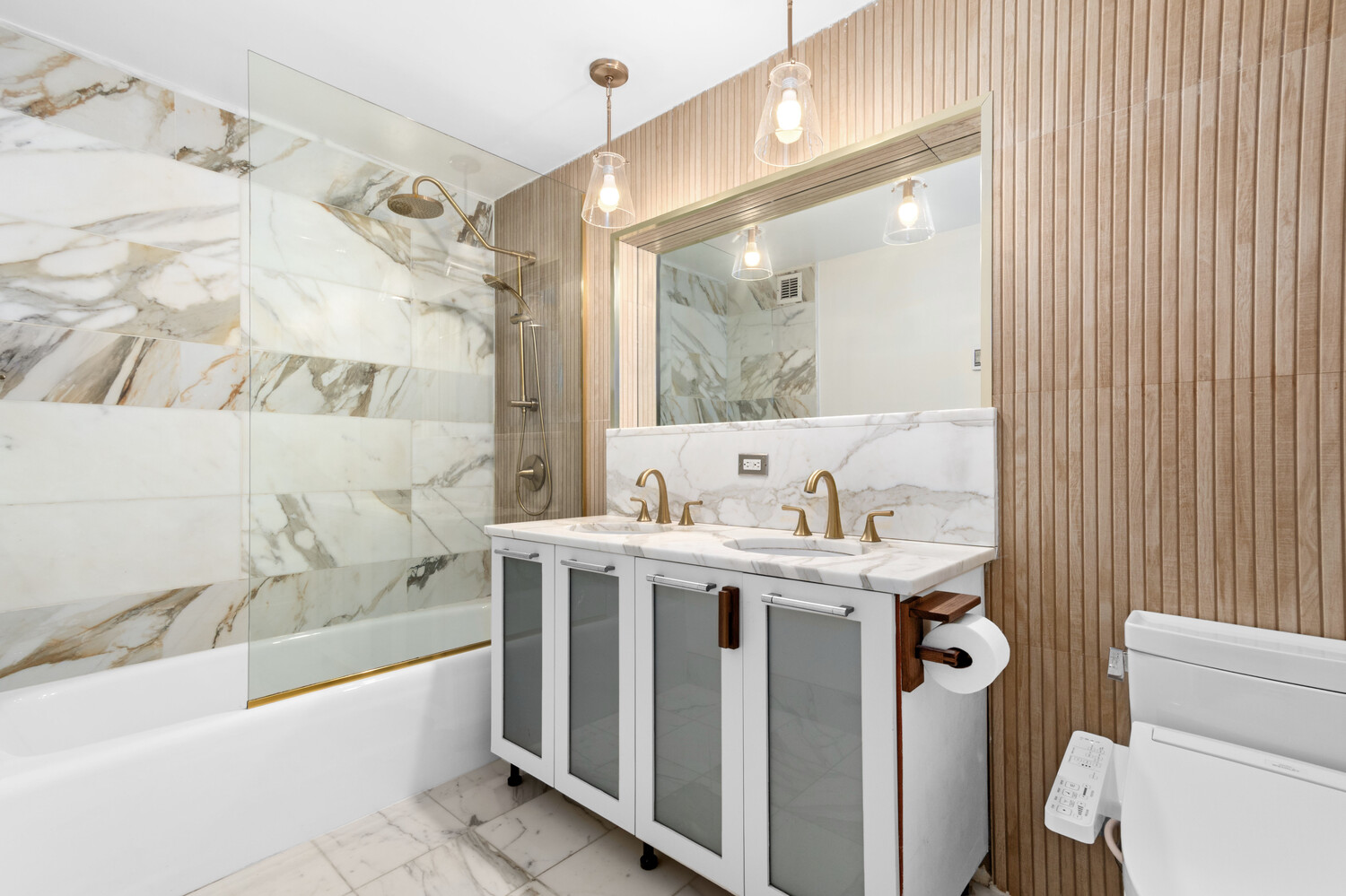 #7 photo, 121 E 23RD Street, Flatiron , NY 10010