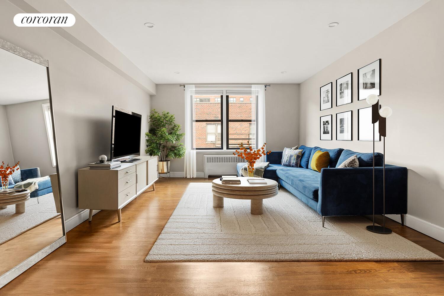 #3 photo, 60 E 9TH Street, Greenwich Village , NY 10003