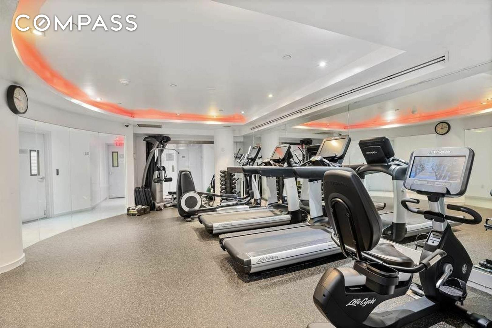 #18 photo, New York City, Chelsea , NY 10011