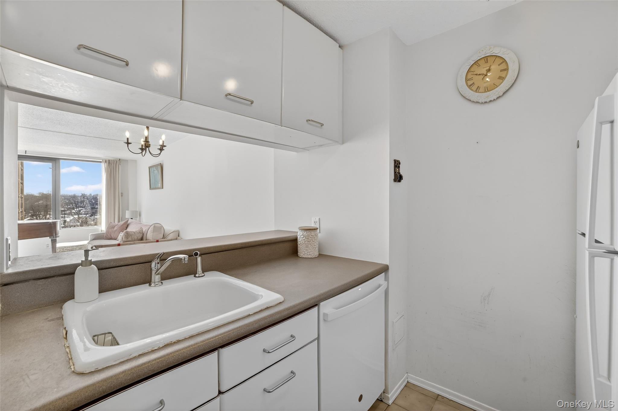 #12 photo, 4 Martine Avenue, White Plains , NY 10606