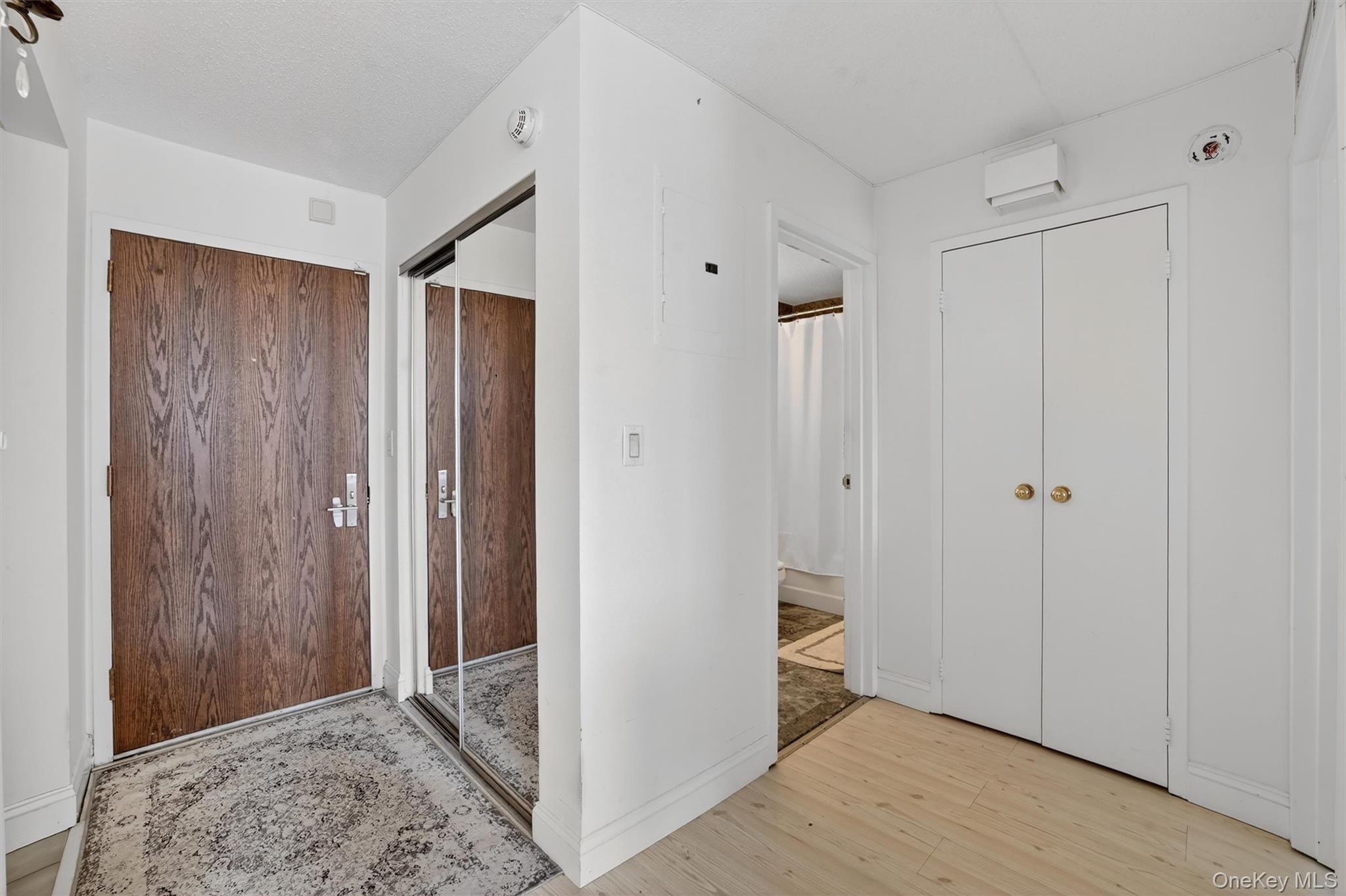 #15 photo, 4 Martine Avenue, White Plains , NY 10606