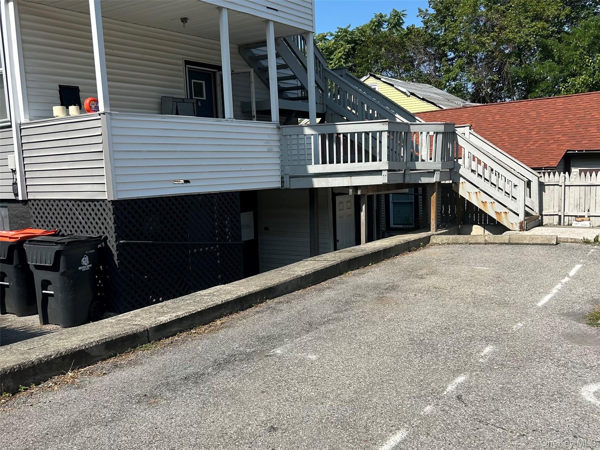 #7 photo, 34 Hoffman Street, Poughkeepsie , NY 12601