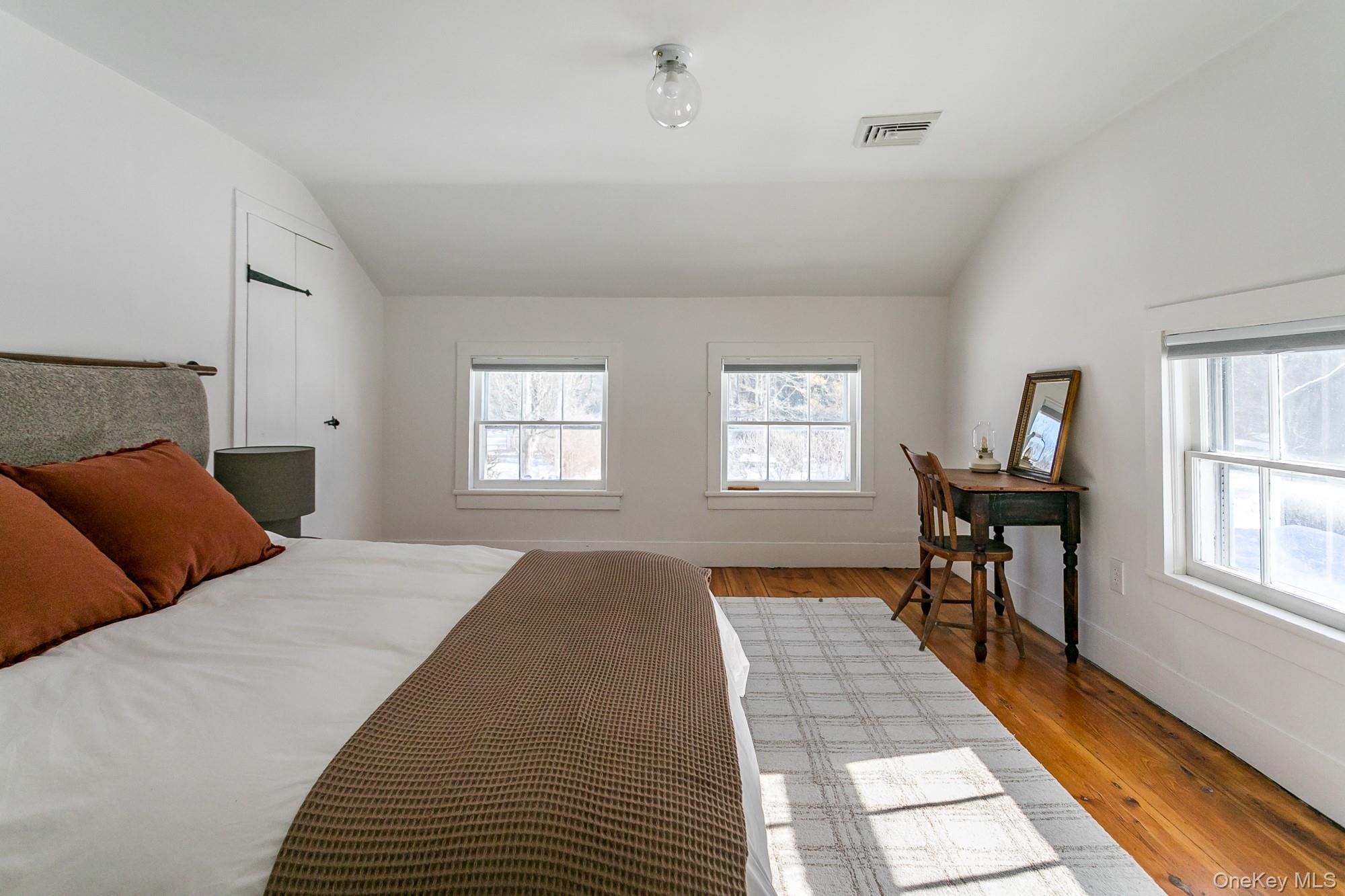 #19 photo, 8 George Sickle Road, 뉴욕주 Saugerties , NY 12477