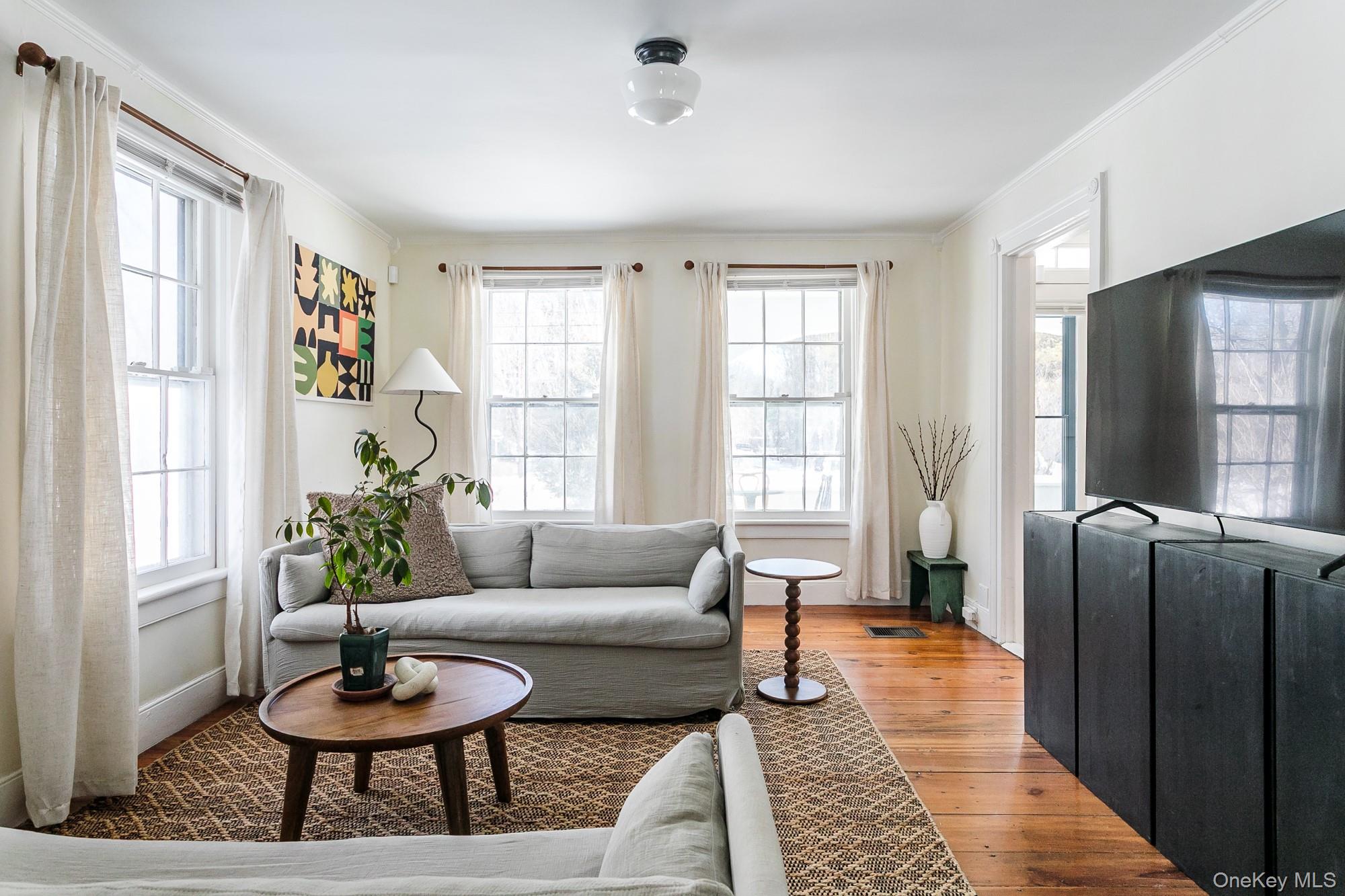 #6 photo, 8 George Sickle Road, 뉴욕주 Saugerties , NY 12477