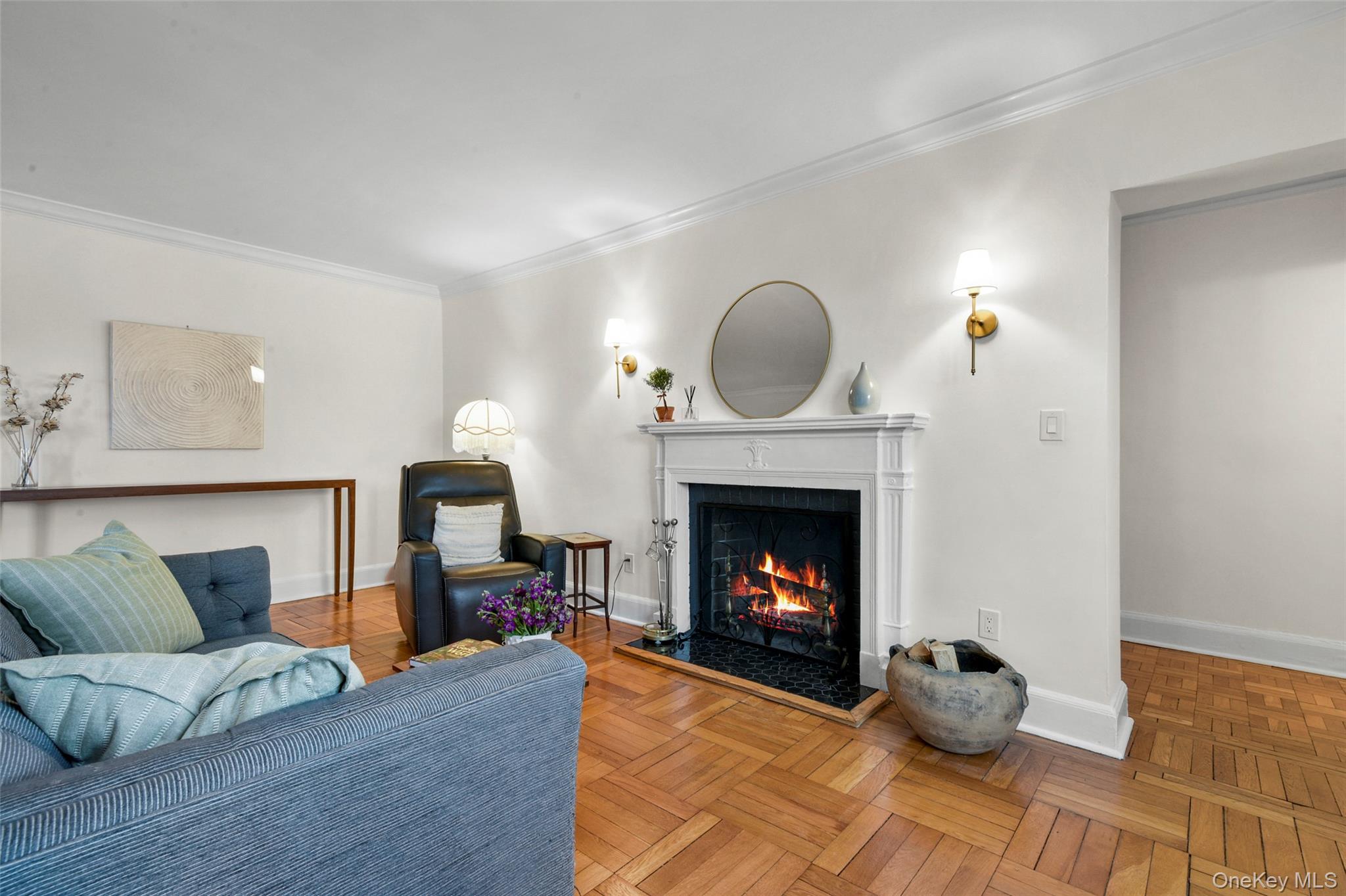 #19 photo, 910 Stuart Avenue, Mamaroneck , NY 10543