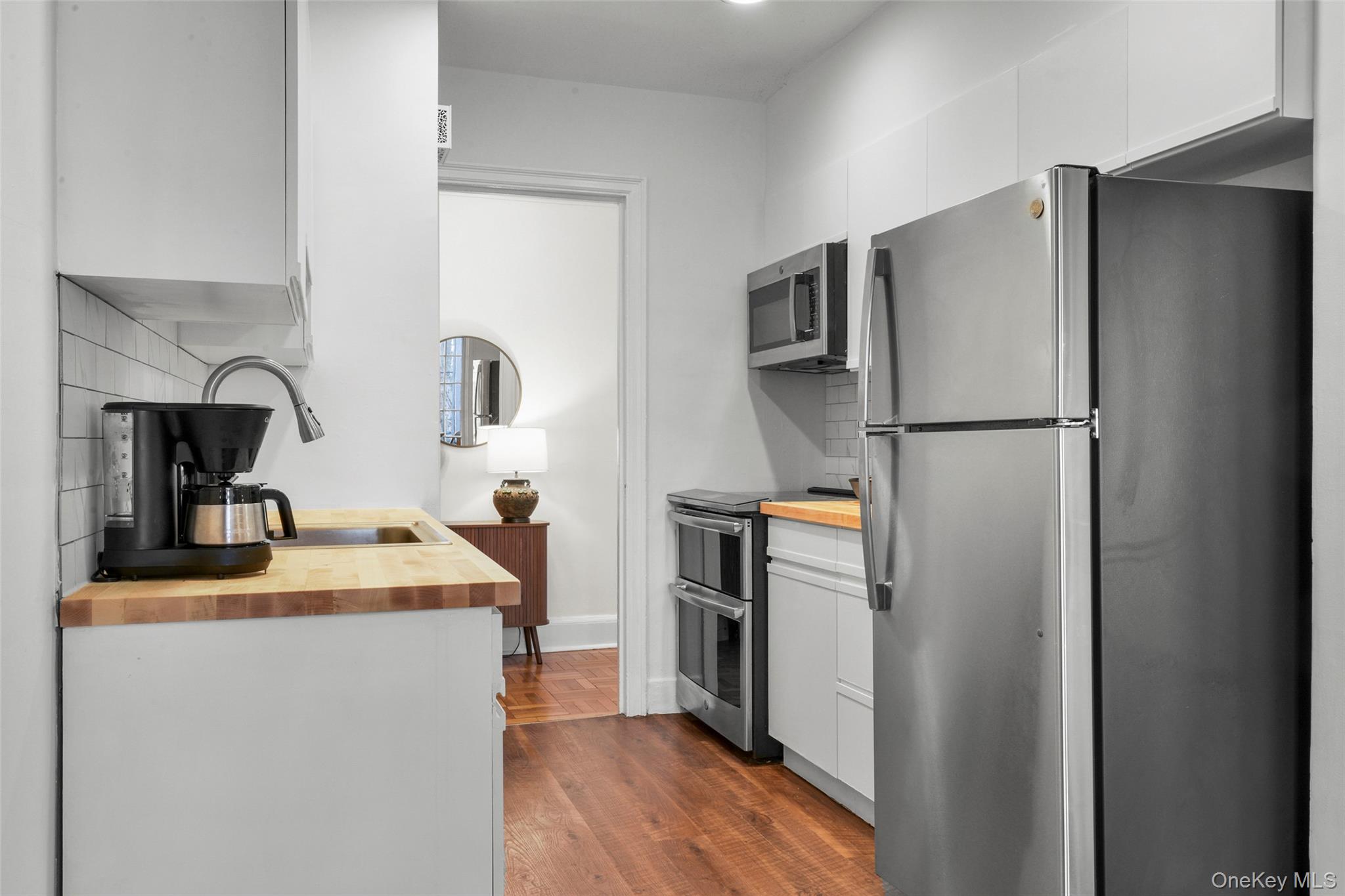 #9 photo, 910 Stuart Avenue, Mamaroneck , NY 10543