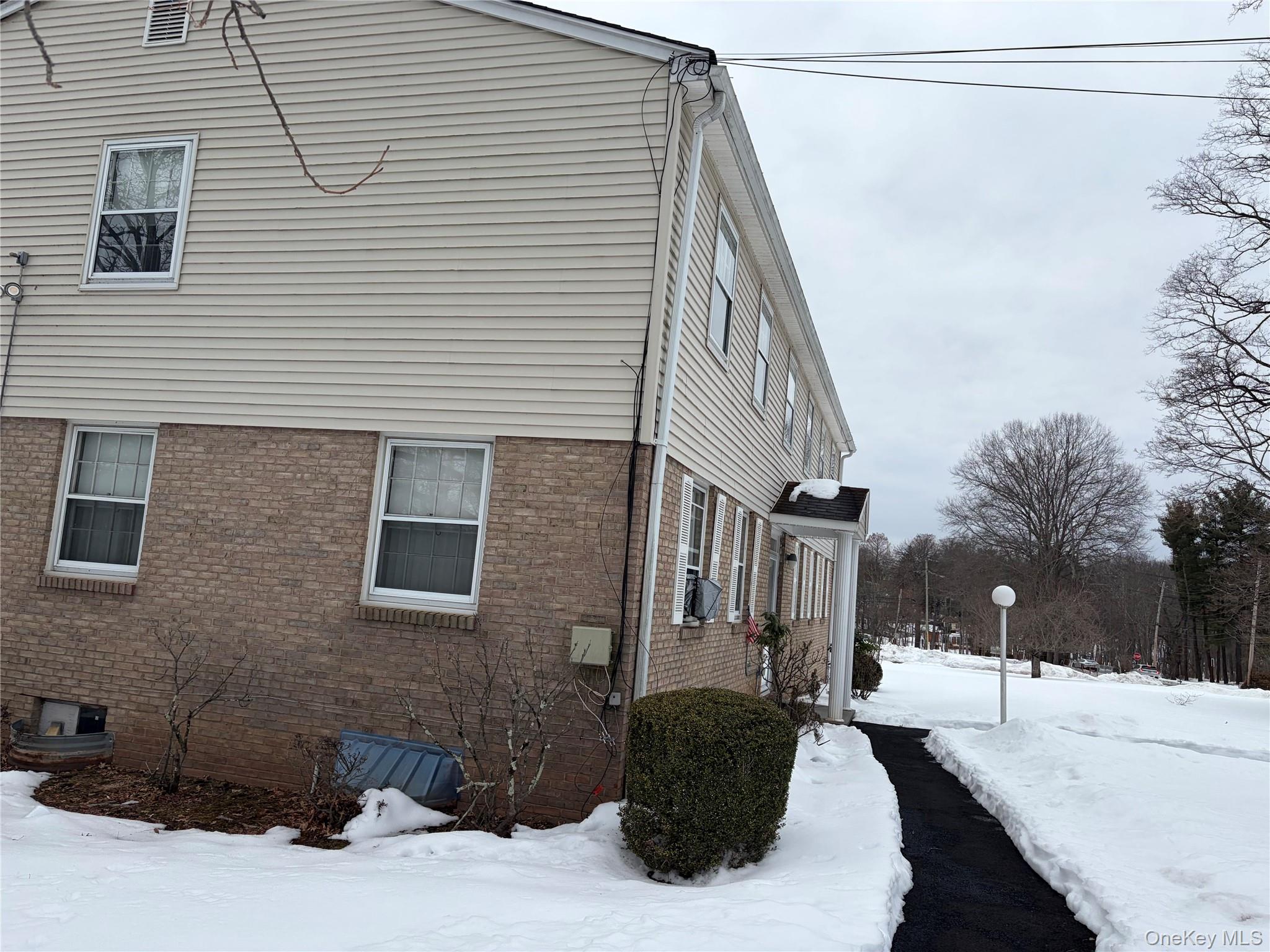 #4 photo, 83 Gilchrest Road, Valley Cottage , NY 10920