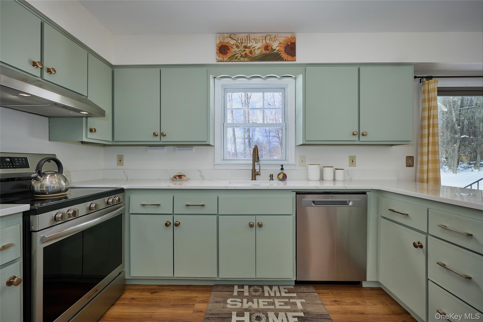 #19 photo, 16 Relyea Terrace, Wappingers Falls , NY 12590