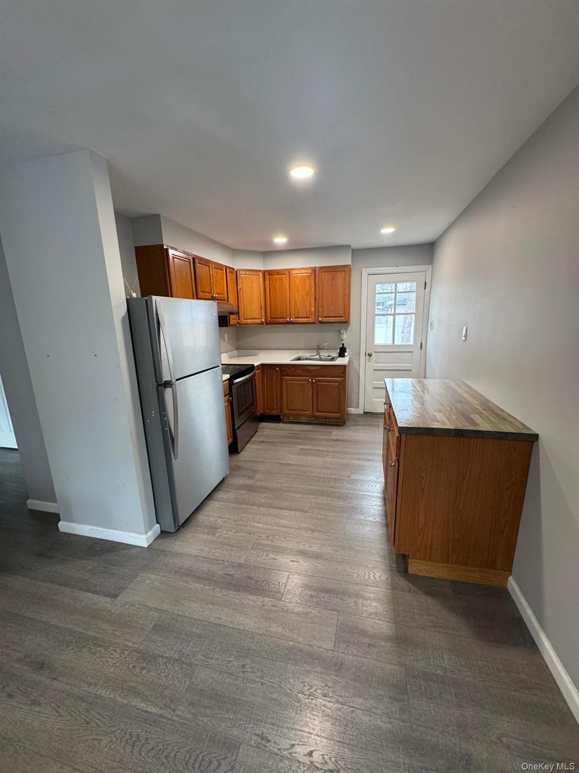 #17 photo, 8 Paul Drive, Mastic , NY 11950