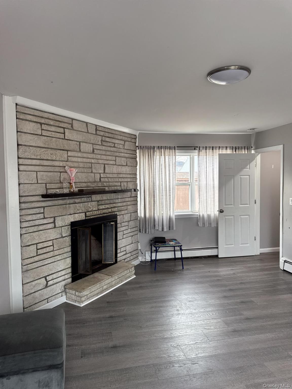 #4 photo, 8 Paul Drive, Mastic , NY 11950