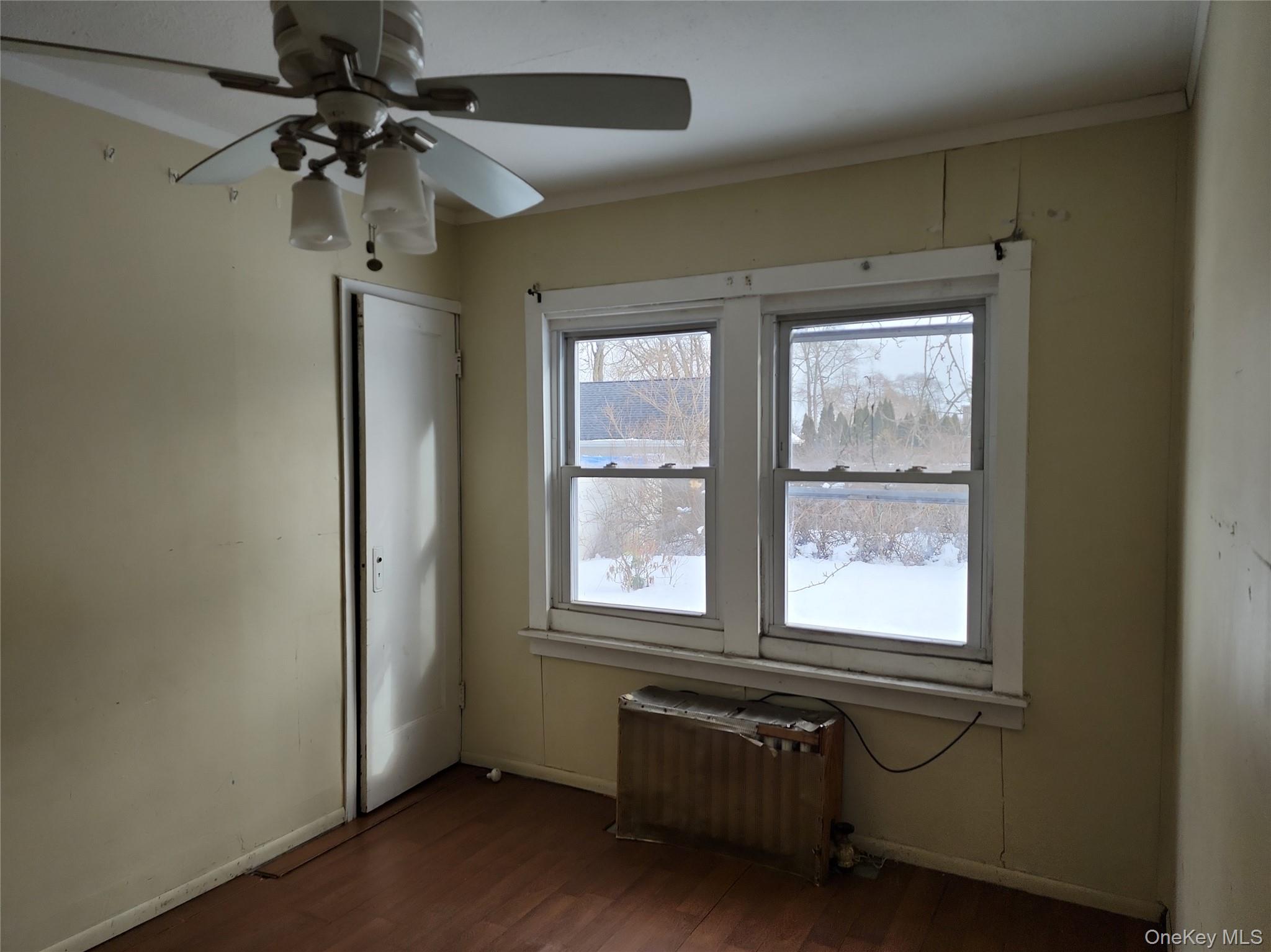 #8 photo, 34 Pineview Boulevard, Central Islip , NY 11722