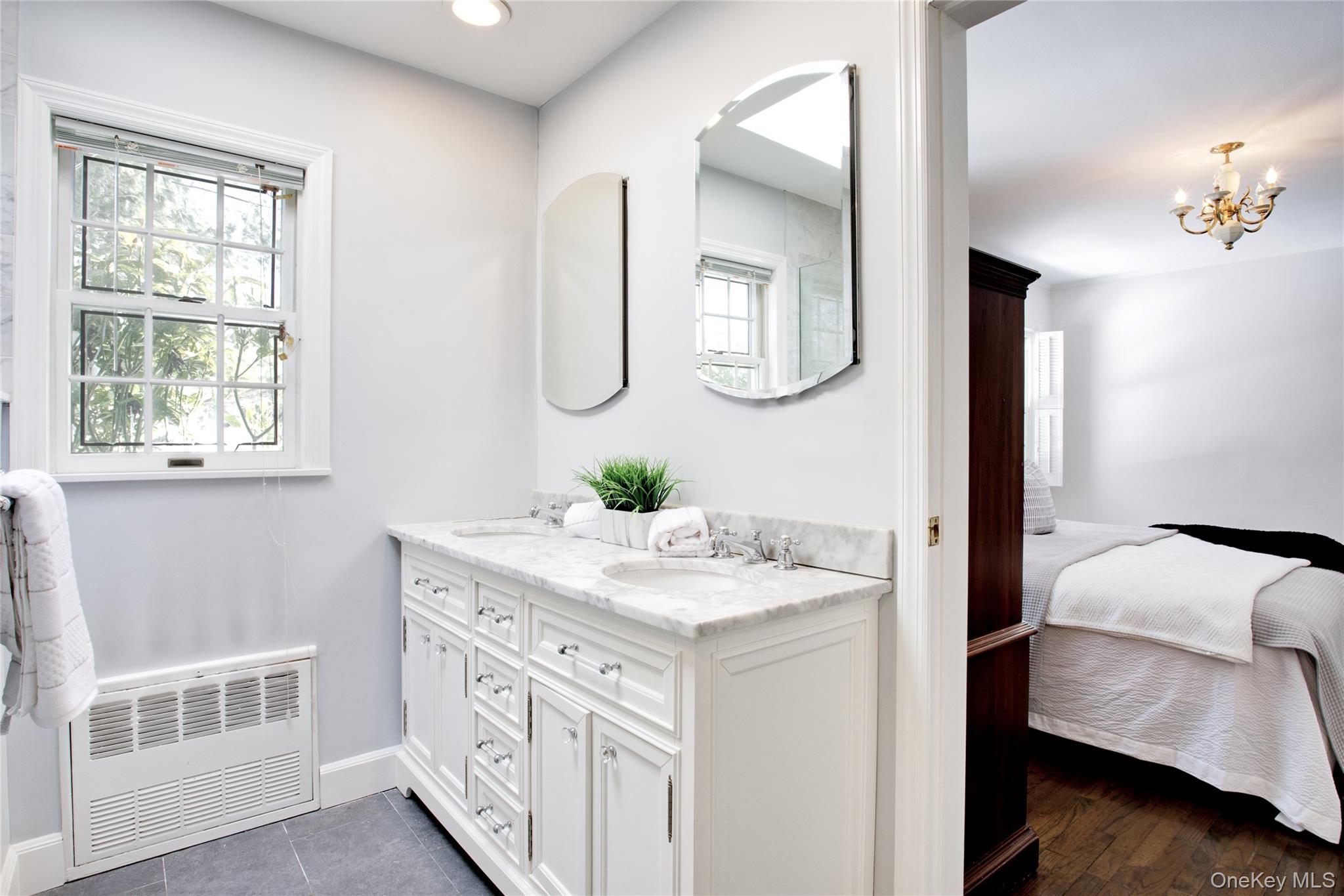 #17 photo, 27 Avalon Road, Garden City , NY 11530