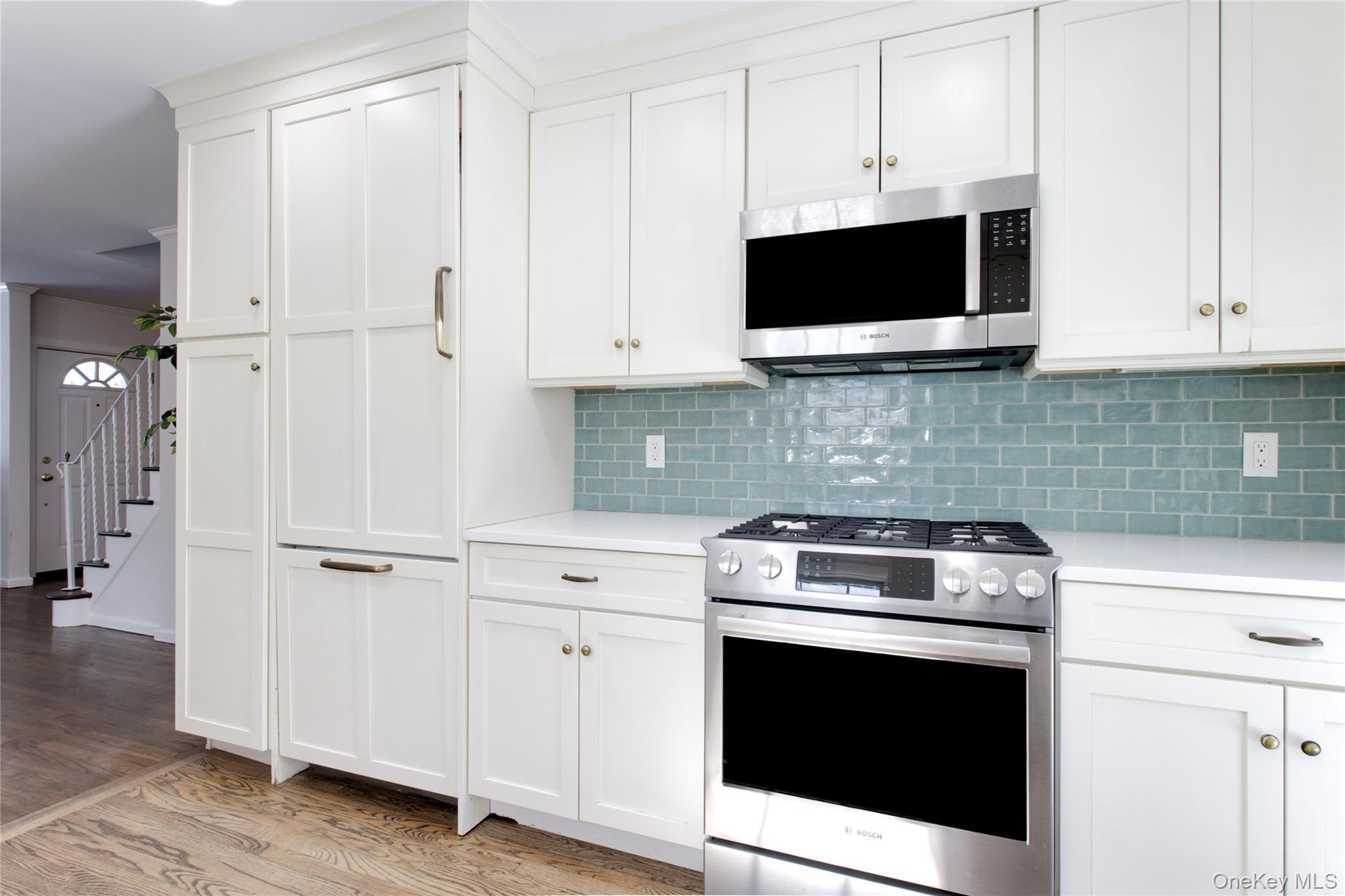 #8 photo, 27 Avalon Road, Garden City , NY 11530