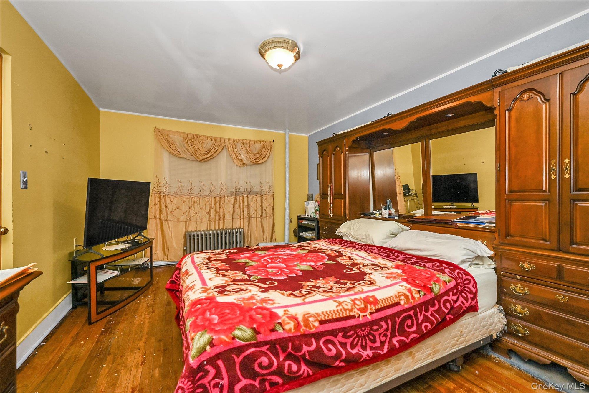 #11 photo, 91-29 217th Street, কুইন্‌স Queens Village , NY 11428