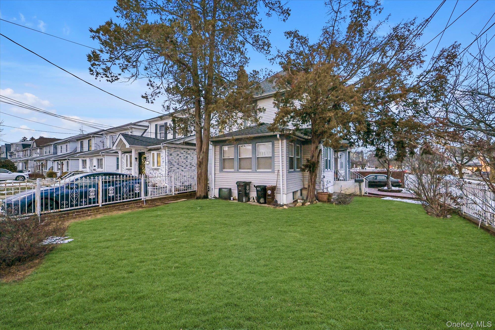 #16 photo, 91-29 217th Street, কুইন্‌স Queens Village , NY 11428