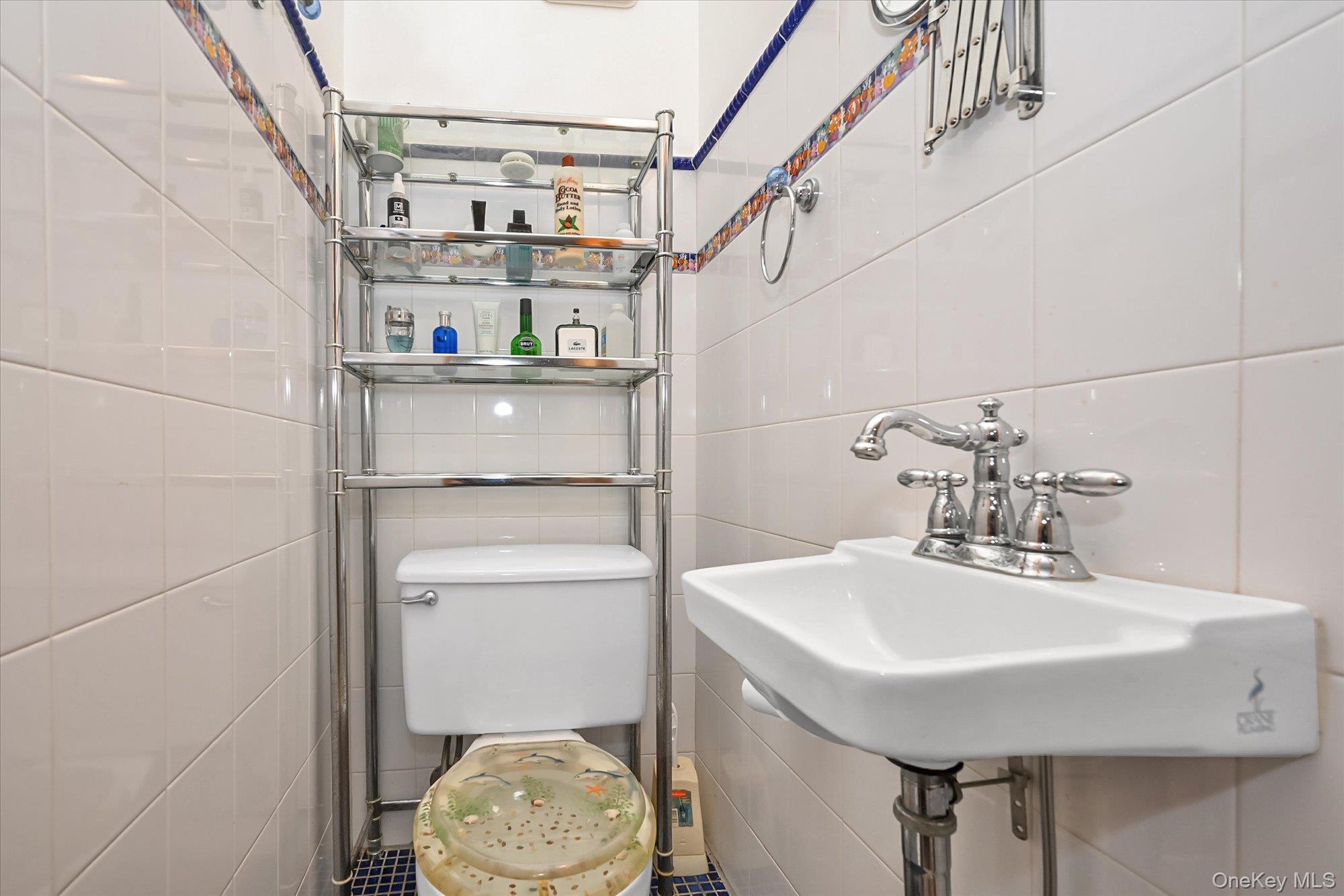 #4 photo, 91-29 217th Street, কুইন্‌স Queens Village , NY 11428