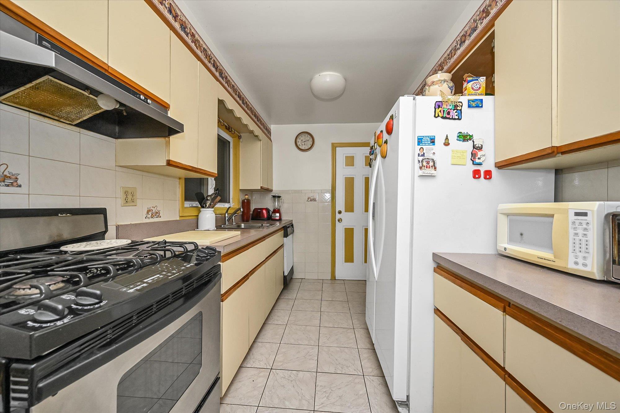 #7 photo, 91-29 217th Street, কুইন্‌স Queens Village , NY 11428