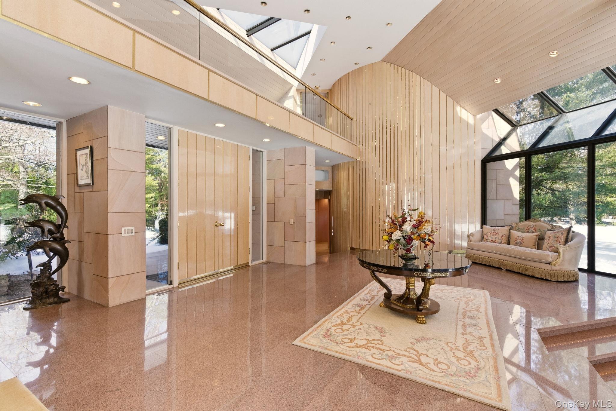 #4 photo, 101 Wheatley Road, Old Westbury , NY 11568