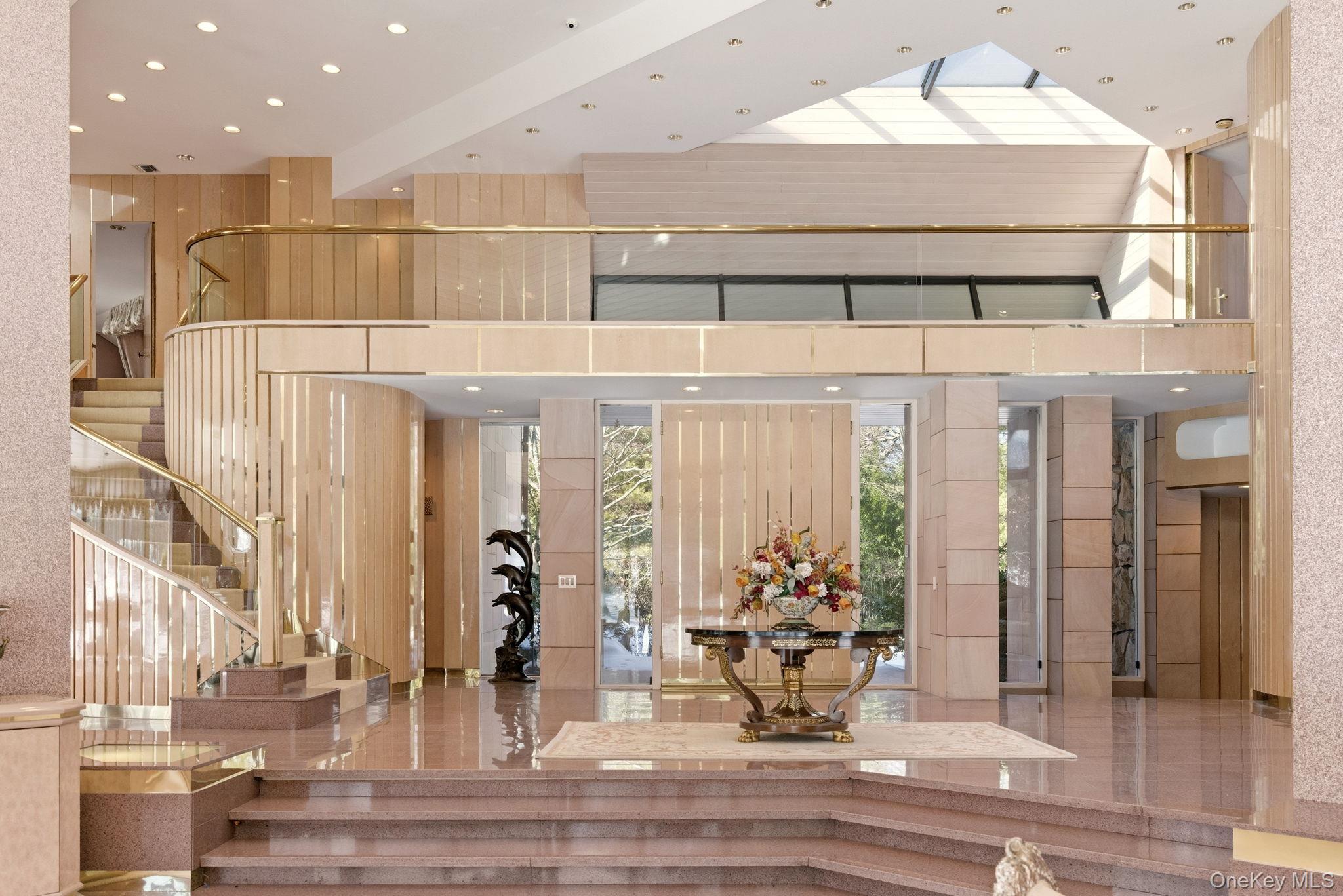 #7 photo, 101 Wheatley Road, Old Westbury , NY 11568